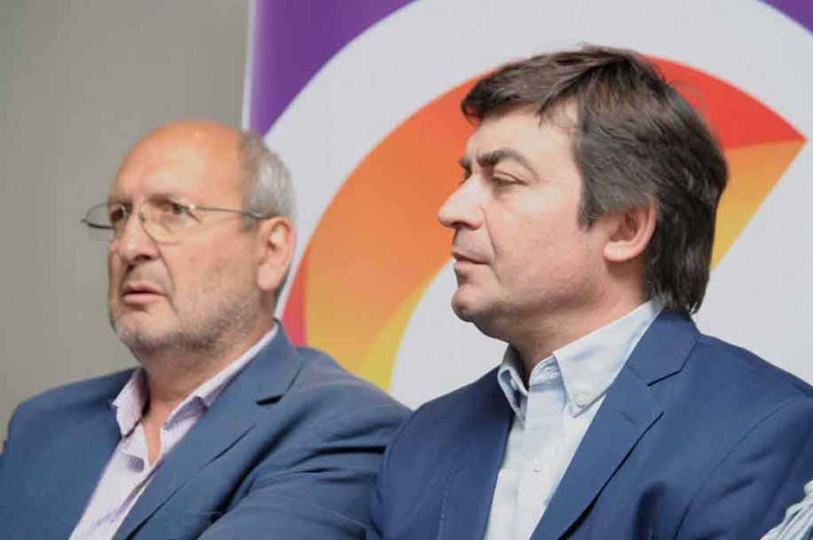 imagen Los intendentes Omar De Marchi y Marcelino Iglesias