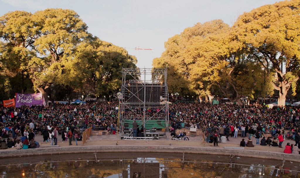 imagen Fotogalería: la vigilia en Mendoza