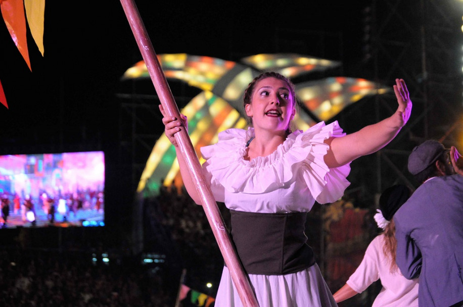 imagen Las imágenes de la Vendimia en el Frank Romero Day