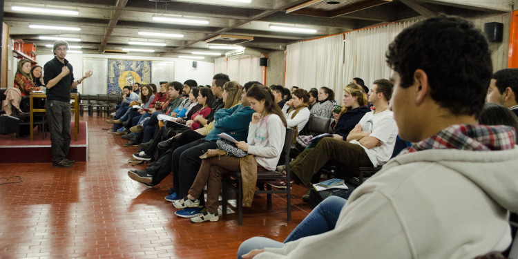 Estudiantes, protagonistas del XII Congreso Nacional de Ciencia Política