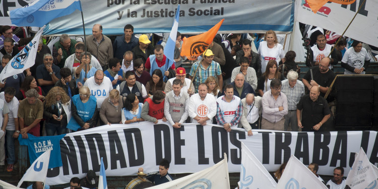 ATE y la Intersindical convocan al paro de este martes 24