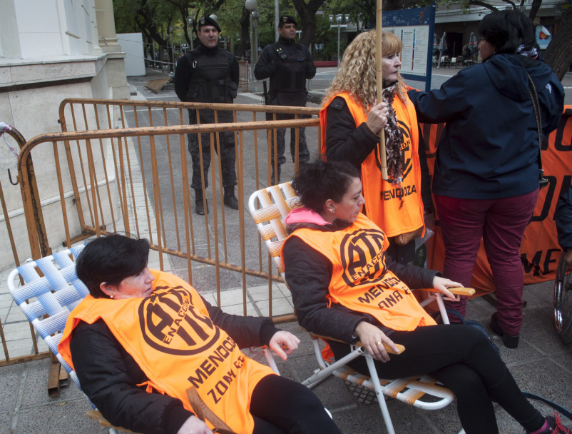 imagen Fotogalería: el acampe en la legislatura