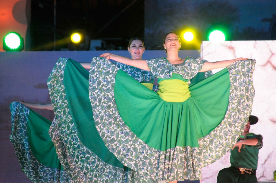 imagen Las imágenes de la Vendimia en el Frank Romero Day