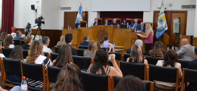 En la audiencia pública, solo hubo argumentos a favor de la elección de la reina de Guaymallén