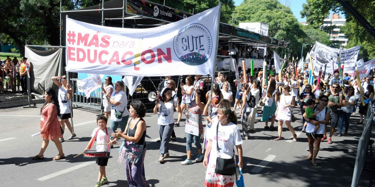 El SUTE también pide que se actualice el incentivo docente