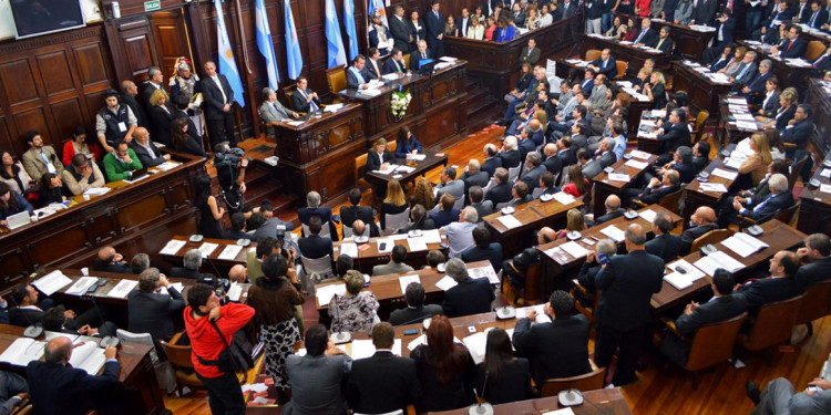 Los senadores provinciales con más proyectos de Ley en 2014