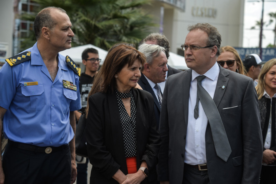 imagen Analizan abrir una escuela de Gendarmería en Mendoza