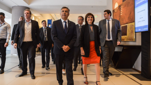 imagen Analizan abrir una escuela de Gendarmería en Mendoza