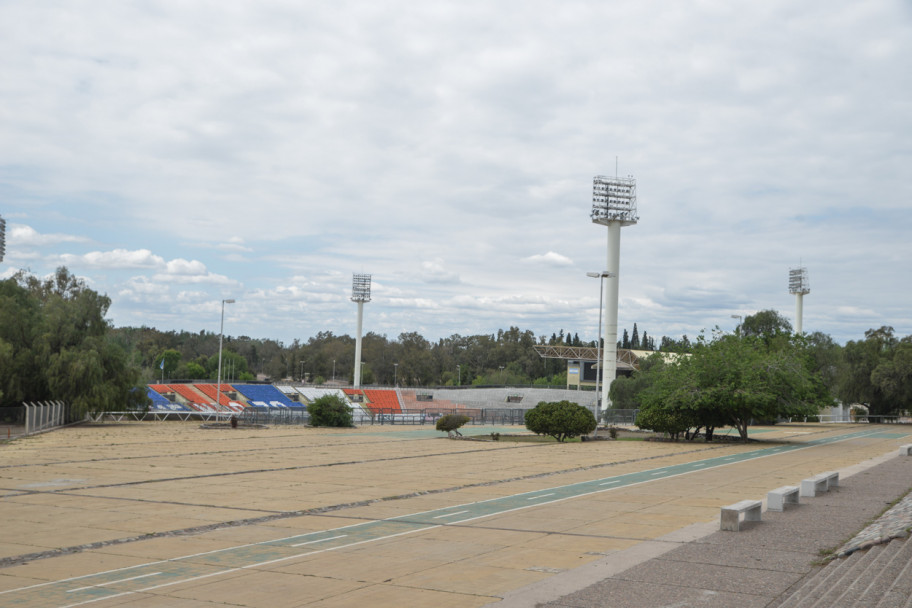 imagen El nombre del Estadio Cubierto será elegido por voto popular