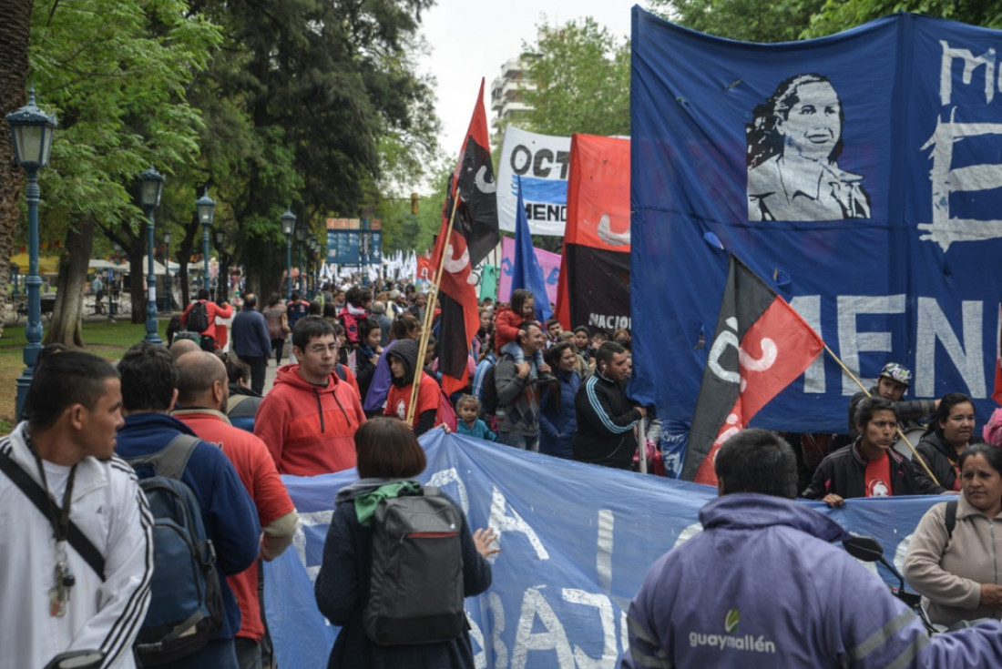 Fotogalería: así se reclamó en Mendoza contra el Presupuesto