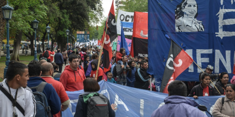 Fotogalería: así se reclamó en Mendoza contra el Presupuesto