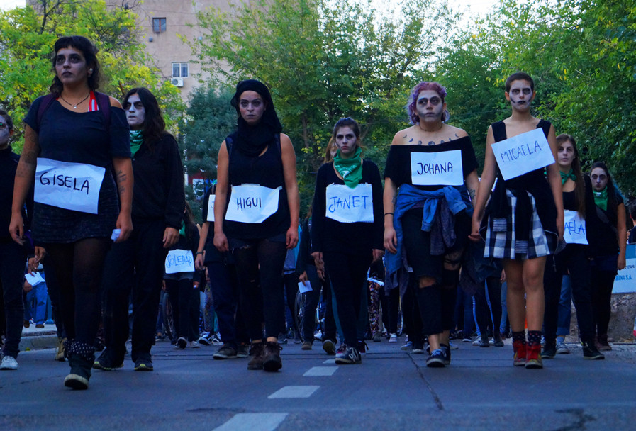 imagen Fotogalería: marcha del dolor por Micaela García