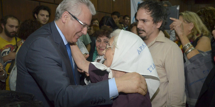 Baltasar Garzón:  El hombre que abrió las puertas de la justicia 