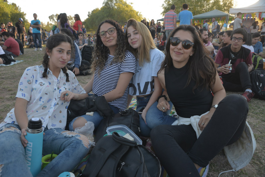 imagen Fotogalería: las imágenes del UNCUYO Rock en un festival para el recuerdo