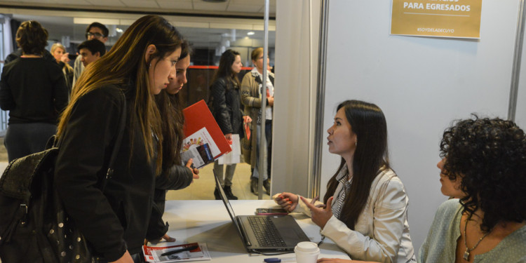 Expo Laboral en fotos, un espacio para la búsqueda de empleo