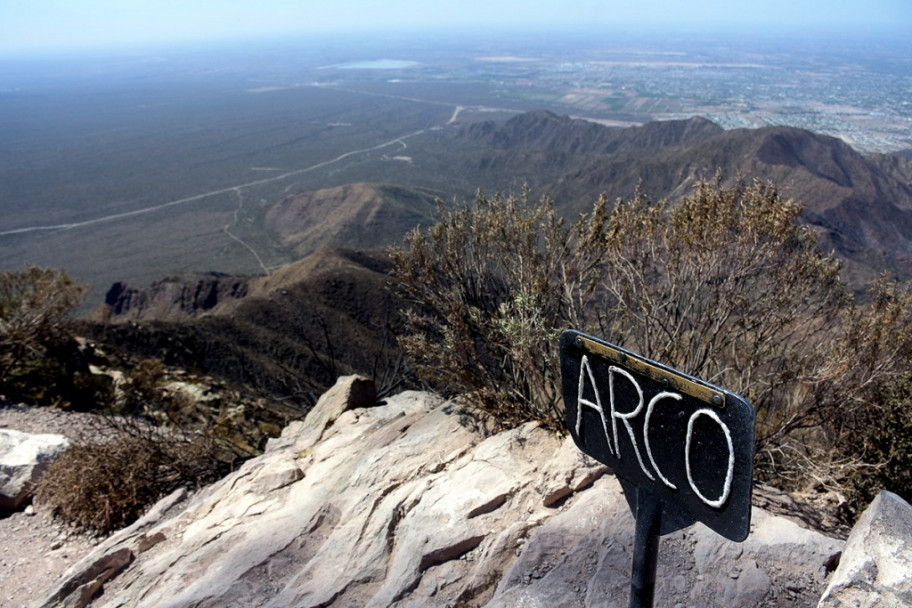 imagen Fotogalería: así quedó el Cerro Arco tras el incendio