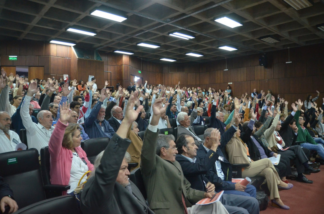 La Asamblea Universitaria votó la creación de la Facultad de Ciencias Exactas 