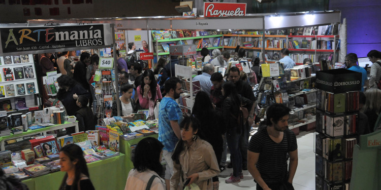 En el cumple de Mafalda, empieza la Feria del Libro con homenaje a Quino 