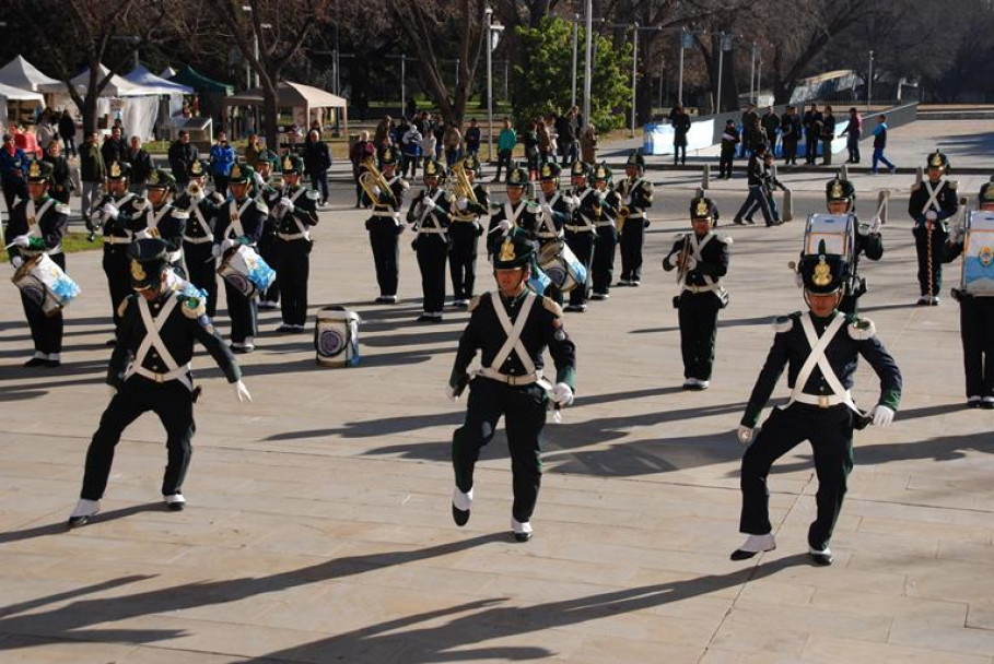 imagen Cambio de Guardia de la Bandera del Ejército de los Andes