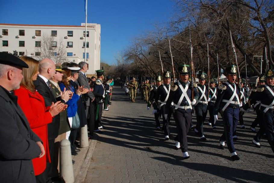 imagen Cambio de Guardia de la Bandera del Ejército de los Andes