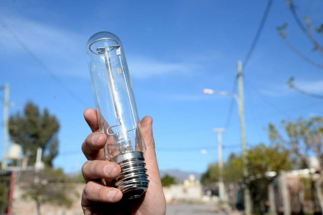 Buscan disminuir los costos energéticos dentro de las empresas