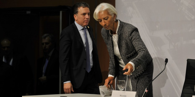 Expectativa por el anuncio del nuevo acuerdo con el FMI