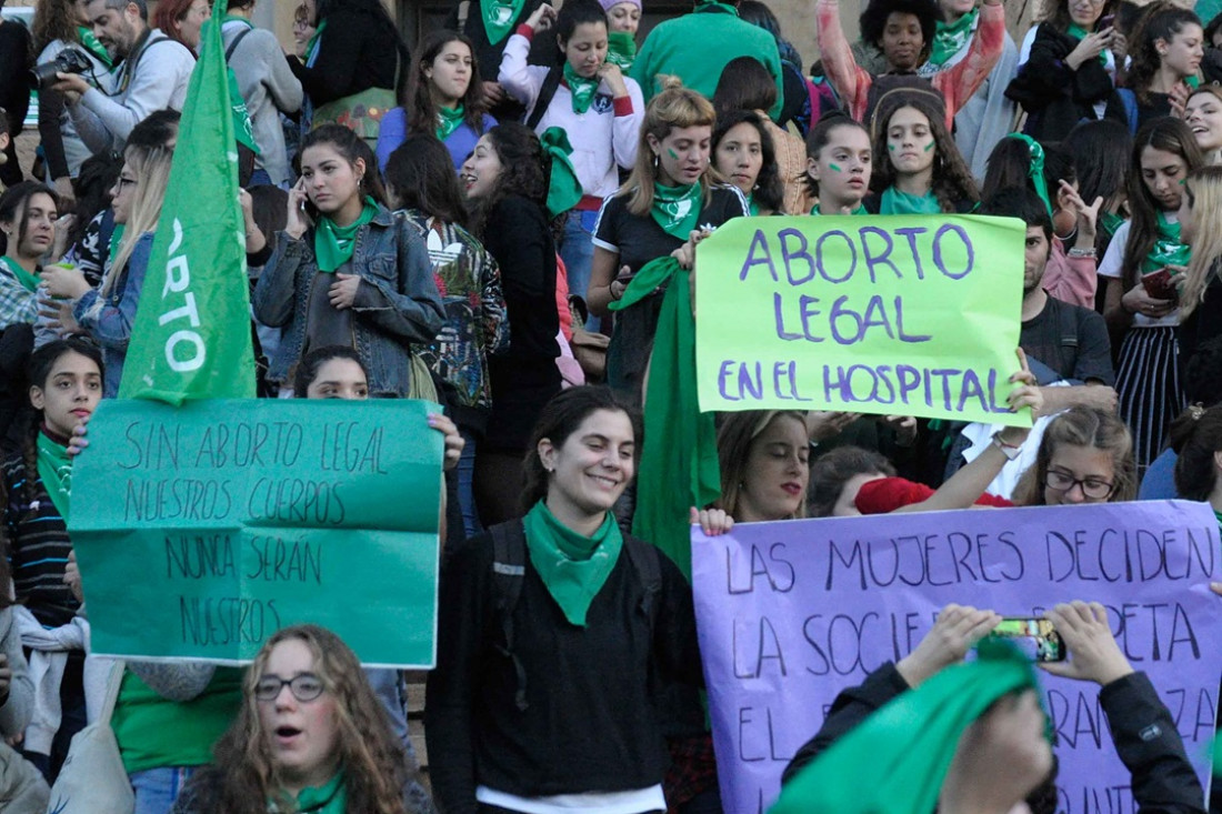 Diputadas y diputados de LLA presentaron un proyecto para derogar la ley de aborto