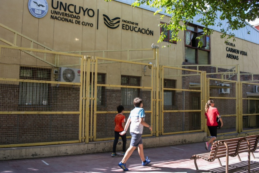 Candidatas y candidatos a diputados nacionales por Mendoza debatirán en la Facultad de Educación