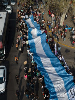 Mendoza defendió la universidad pública en las calles