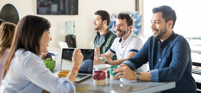 Seis de cada diez trabajadores saltean comidas durante su jornada laboral por motivos económicos