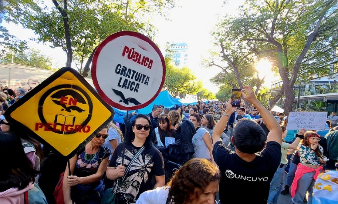 Universidades nacionales, en riesgo: las razones que impulsan la marcha federal universitaria