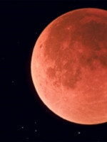 Eclipse de Luna de Sangre: cuándo y dónde verlo en la provincia