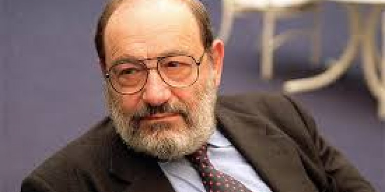 Umberto Eco y sus declaraciones sobre las redes sociales