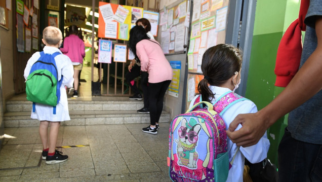 imagen En Mendoza, los "vouchers" educativos pueden alcanzar a 60 mil estudiantes de escuelas privadas