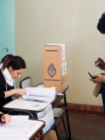 Juventud y política: no hay rechazo, pero tampoco es una relación intensa 