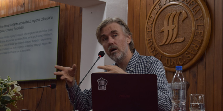 Puro chamuyo: "No existe una mejor manera de hablar la lengua"
