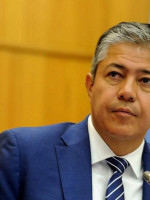 Elecciones en Neuquén: "El triunfo de Rolando Figueroa es como el meme del hombre araña que se señala a sí mismo"