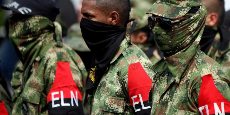 El gobierno colombiano y la guerrilla del ELN iniciarán negociaciones de paz