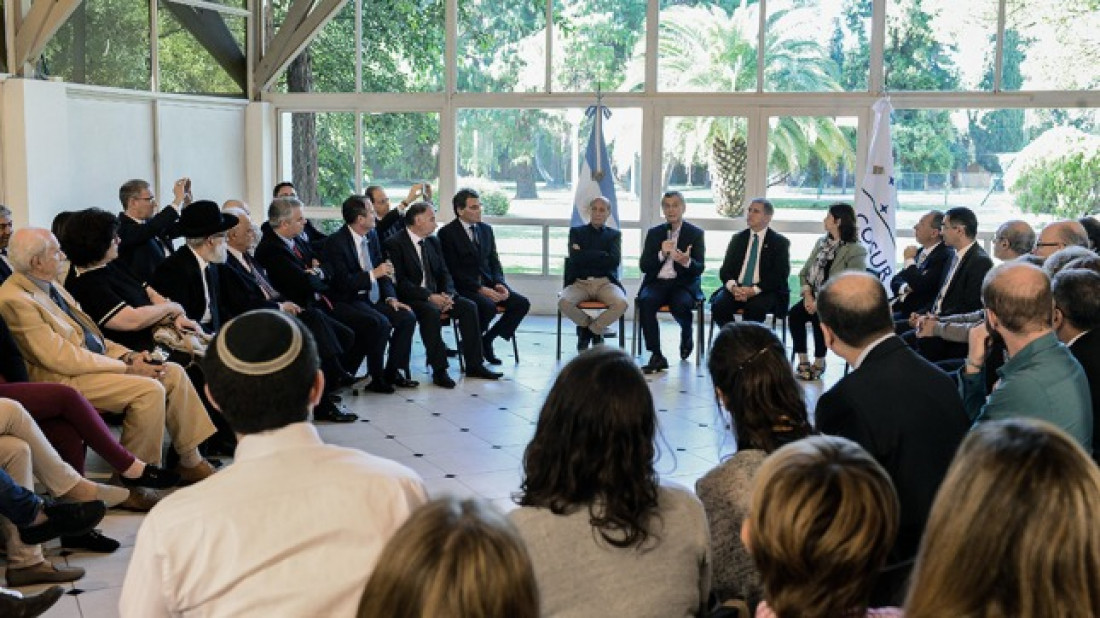 Macri recibió a sobrevivientes del atentado a la Embajada de Israel y familiares de las víctimas