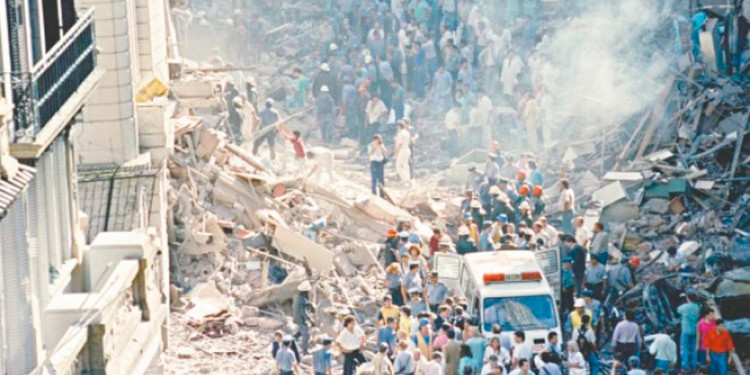 A 24 años, recuerdan a las víctimas del atentado a la Embajada de Israel