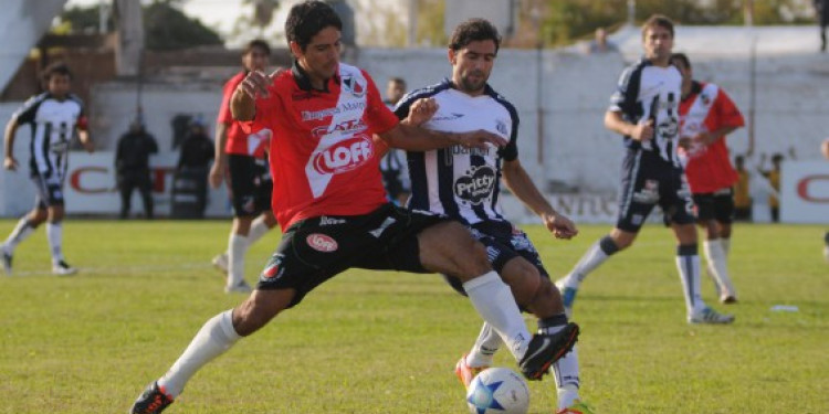 Emiliano Fernández: "Si es por mí seguiría en Maipú"