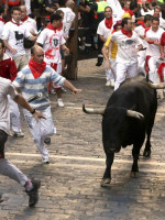 Al menos cuatro heridos en el inicio de la tradicional celebración de San Fermín