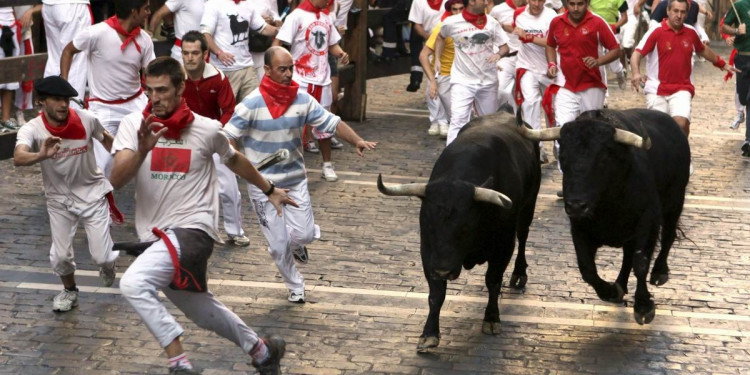 Al menos cuatro heridos en el inicio de la tradicional celebración de San Fermín