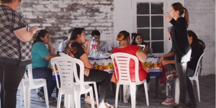 Lo popular y lo universitario cruzan el puente