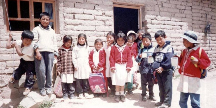 Los desafíos de la educación indígena en Bolivia