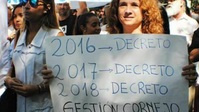 imagen SUTE: cacerolazo contra el decreto de aumento salarial