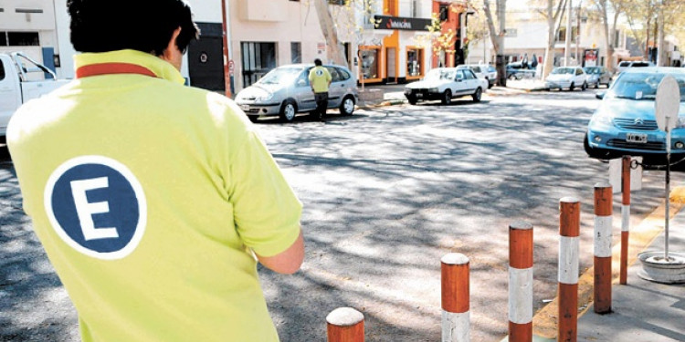 El estacionamiento medido en Capital aumenta 60 %