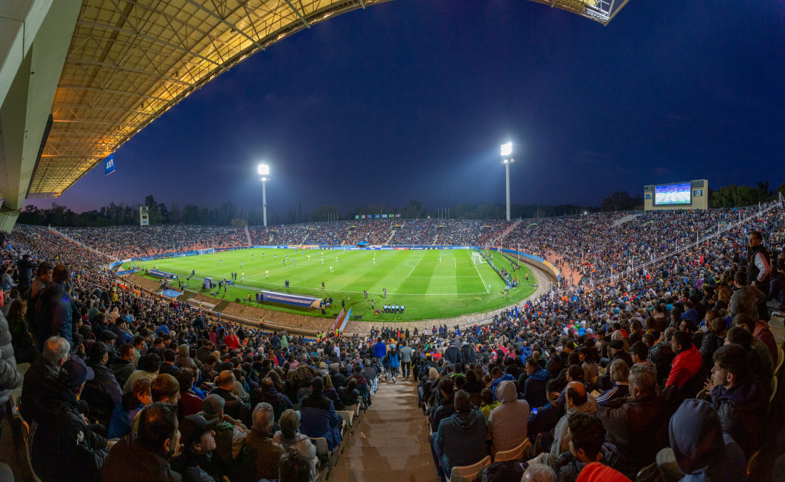 El Estadio Malvinas Argentinas también atrae turistas