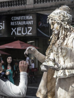 Estatuas vivientes de distintos países se lucirán en Mendoza