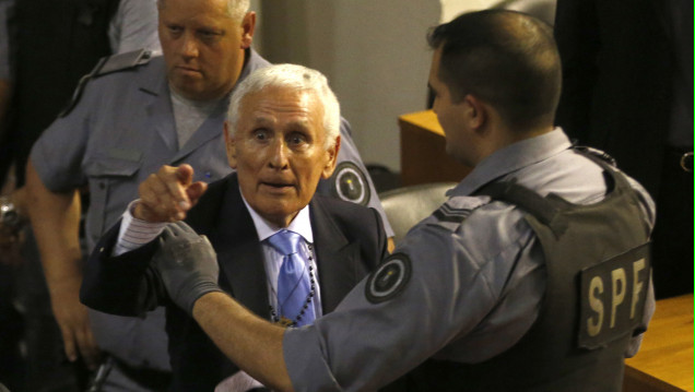 imagen Etchecolatz, go home: el represor ya no gozará de los beneficios de ser policía